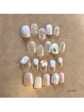 シルニー リム(Silny rim)/アシンメトリーニュアンスネイル