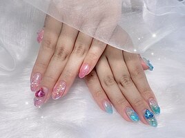 マーメイドみたいな夏ネイル