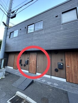 ミュリール 根津店(Murir)/真ん中（2号室）がMurirです！