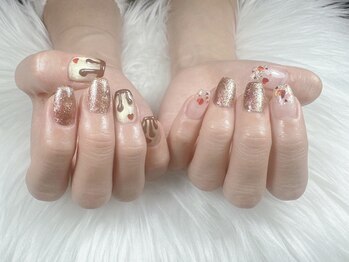 6本アートネイル