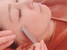 オム/細かい所までお剃りします♪