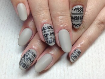 ラウト デコレーションアンドネイルサロン(Lauto Decoration&Nail Salon)/ノルディックネイル