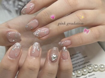 リン 恵比寿(RiN.)/フラッシュグラデネイル akane