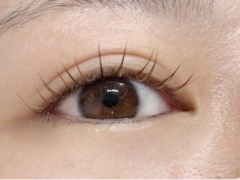 ヌック(Nook)の写真/一人一人のお肌に合わせたり、メイクや髪色に合わせてお色味を混ぜて調整いたします◎