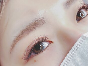 バンビズルーム(Bambi's Room)の写真/《ブラウンあり》トップクラスのキープ力◎【バインドフラットラッシュ】つけ放題シャンプーオフ込み￥7900