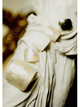 チヒロネイル/パールホワイトでフットネル