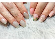 ブリノス(BLINOSS)/チューリップ&リングネイル