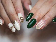 ミーナネイル(miinanail)/グリーン&ホワイトミラーネイル