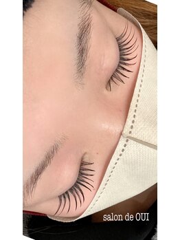 サロンドウイ(salon de OUI)/フラットラッシュつけ放題