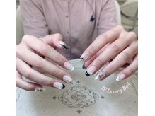 サンジュウハチラグジュアリー(38 LUXURY)/