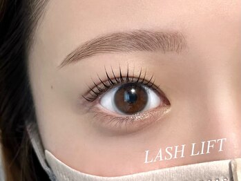 フニー(funeye)/ラッシュリフト 【北戸田】