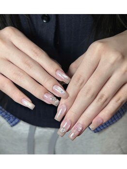 ヘブン ネイル 鶯谷(HEAVEN Nail)/可愛らしくて優雅なデザイン