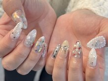 キャッツアイトーキョー 西荻窪店/お花ネイル