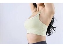 ピーグランディ 栄店(p-Grandi)/加齢産後の下垂が気になる方！