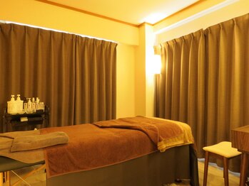 ウリア(ULIA)/施術部屋（和モダン）