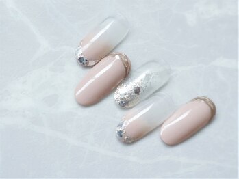 アバネイル 藤が丘(AVA NAIL)/【ミラー×ガラスフレンチ】