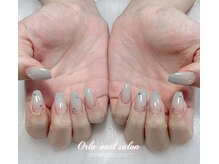 オーラ(Orla)/グラテーションネイル