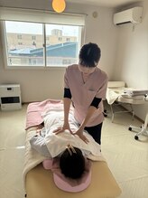 癒しサロン ななの音【肩こり/ヘッドスパ/自律神経調整/エステ/痩身】/上半身もみほぐし
