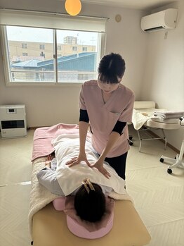 癒しサロン ななの音【肩こり/ヘッドスパ/自律神経調整/エステ/痩身】/上半身もみほぐし