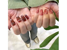 チェックネイル／ラメネイル