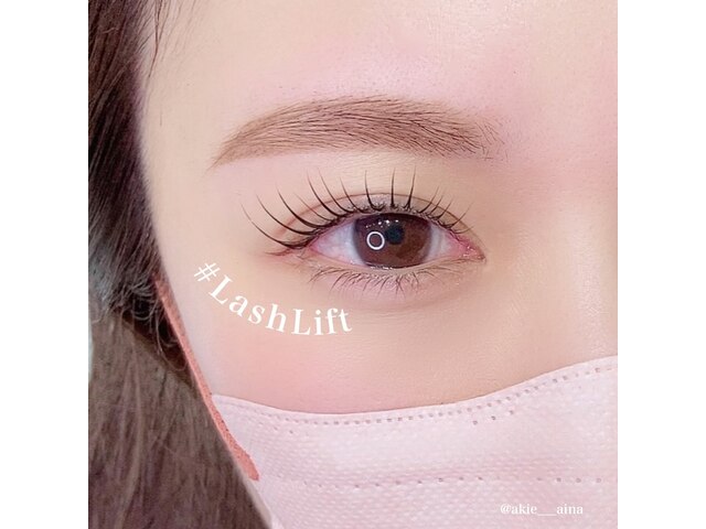 Aina nail&eyelash/eyebrow 北千住東口店【パラジェル/アイブロウ/まつ毛パーマ】