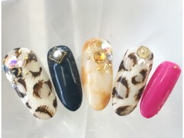 アニマルネイル￥8200
