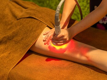 プラチナムアロマ 近鉄八尾駅前店(PLATINUM AROMA)/気になる脚やガチガチな肩回りに