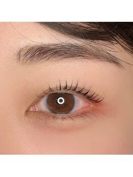 エイティスト(8ist)/ラッシュリフト[新宿/新宿駅]