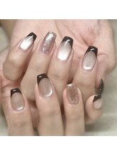 エン(enn)/カラーフレンチ×ラメ