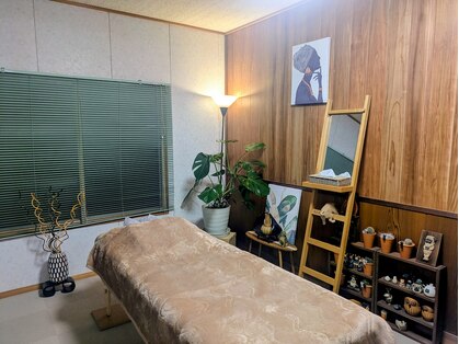 手もみとエステ む～の写真