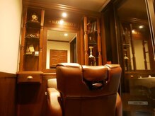 バーバーショップ 横浜店(BARBER SHOP)の雰囲気（女性の為の個室空間完備してます！）
