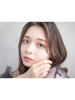 ナチュラル上品な目元にしたい