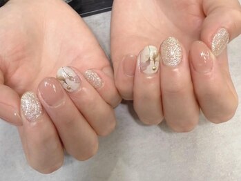 レイラ ネイルサロンアンドスクール(Leyla nailsalon&school)の写真/Leyla casual対応◆定額コース[ハンド]Art2本オフ無し¥4400/オフ込¥4950♪高技術なのにリーズナブル☆