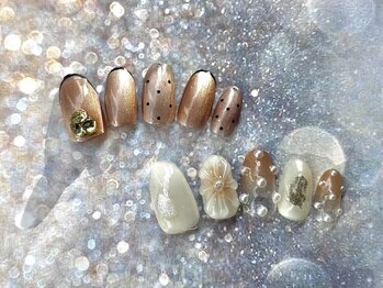 ネイルサロン アニーアンドジーノ シド(NAIL SALON Annie&Gino shido)の写真/【選べる定額¥5700～】シンプルで上品なネイル♪自爪を削らないパラジェルが大好評！色変更も可能◎