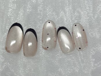 プアモ(Puamo)/9月定額ネイル 8800円