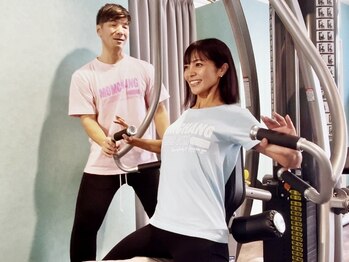 モムチャンフィットネスジム 鷺沼店(MOMCHANG FITNESS GYM)/重さを使わないのに効きます！