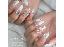 ビビラグジュアリーネイル(Vivi Luxury Nail)