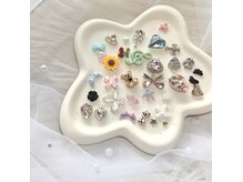 ネイル ヴィアンジュ(Nail Viange)の雰囲気（トレンドパーツ豊富に取り揃えています♪）