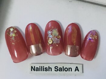 ネイリッシュサロン エー(Nailish Salon A)/シェルミラー