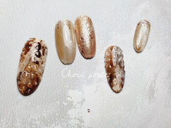 シュポルテ(chou porte)/パイソンネイル