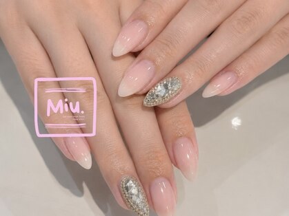 ミュー(Miu.)の写真