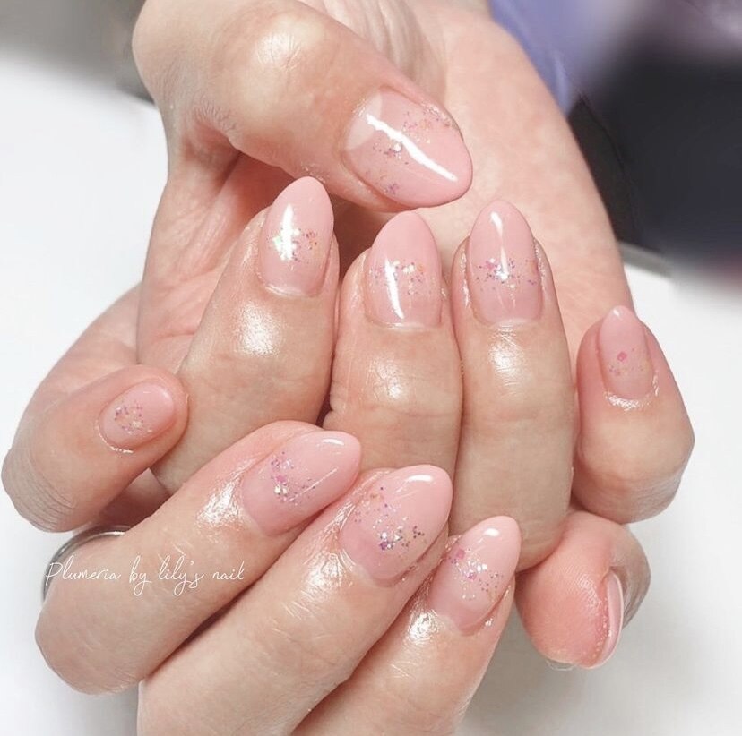 2026年冬トレンド】プルメリアのネイルデザイン集｜人気順