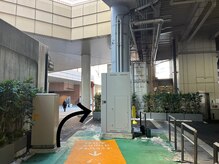 プラータ(PLATA)/左に見える道路を直進します