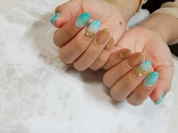 リフレッシュサロン 隠れ家/