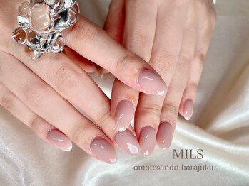 ミルズ オモテサンドウ(MILS omotesando)/美フォルムワンカラー