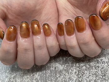 リン 恵比寿(RiN.)/ニュアンスミラーネイル akane