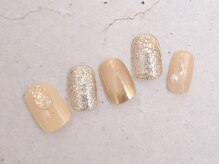 ビューティサロンルミアス(LUMIAS)/ぷっくりシンプルゴールド¥7980