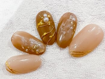 エフブルーム レカン(f'bloom L'ecrin)/Hand デザイン