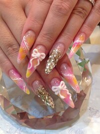 大きめリボンネイル