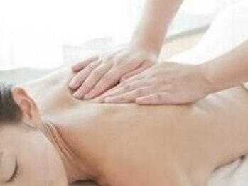 ネイルアンドアンチエイジングドゥシール(Docile)の写真/【オーダーメイド深層オイルリンパ60分 ￥9,000★】あなたのお悩みに合わせて施術部位を組み合わせ♪